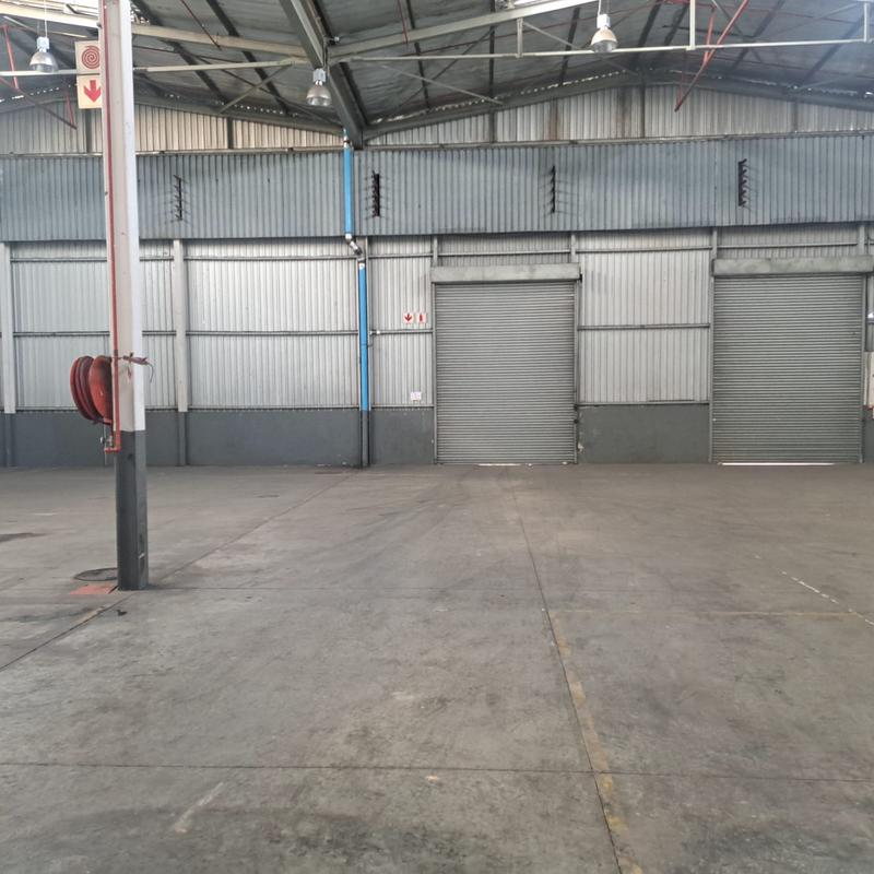 To Let Commercial Property for Rent in Sidwell Eastern Cape